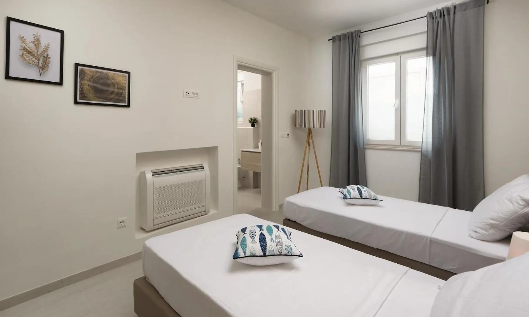 Ferienhaus Mit Privatpool Fuer 8 Personen Ca 200 Qm In Medulin, Istrien Suedkueste Von Istrien Holiday home